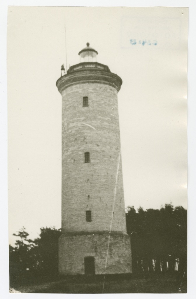 Naissaare Fire Tower, Earls. In 1849