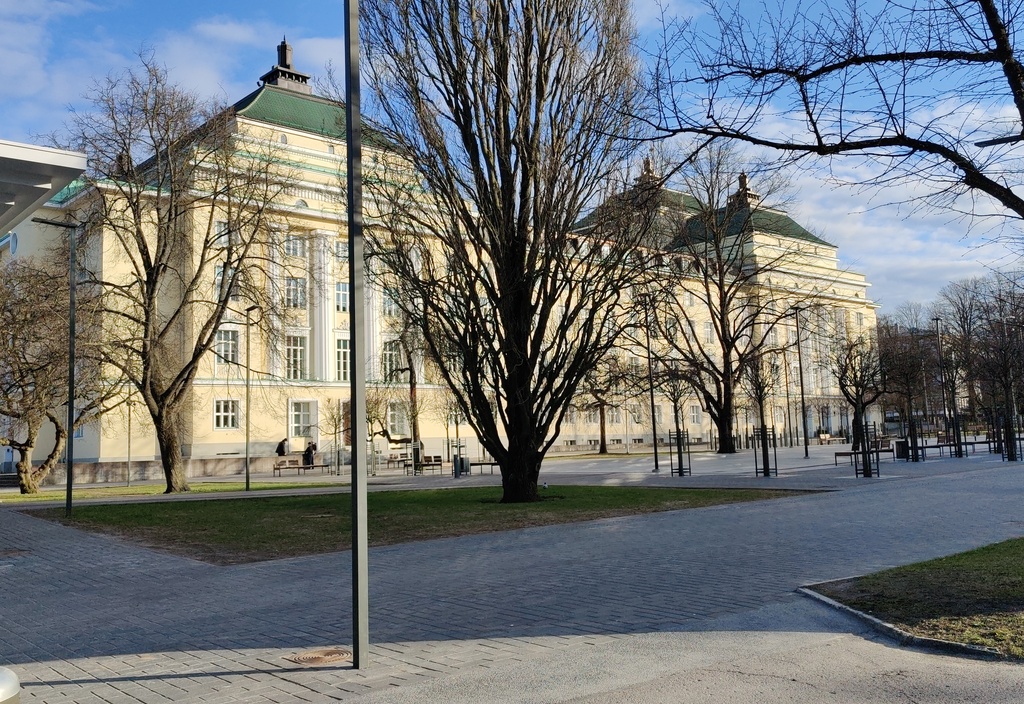 View of the back façade of the Estonian theatre from the north of the Pärnu road. Ca 1910.a. rephoto