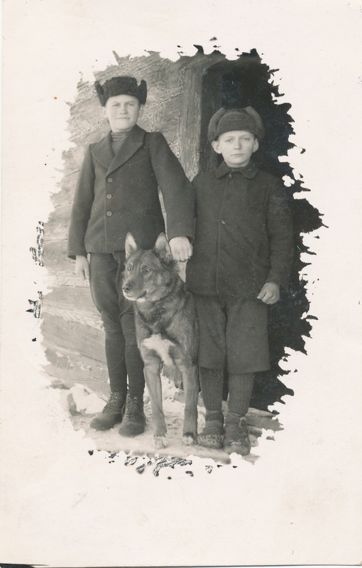 August Tähe pojad Juku ja Karl