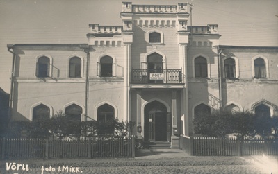 Photo. Võru Post office building in 1925.  duplicate photo