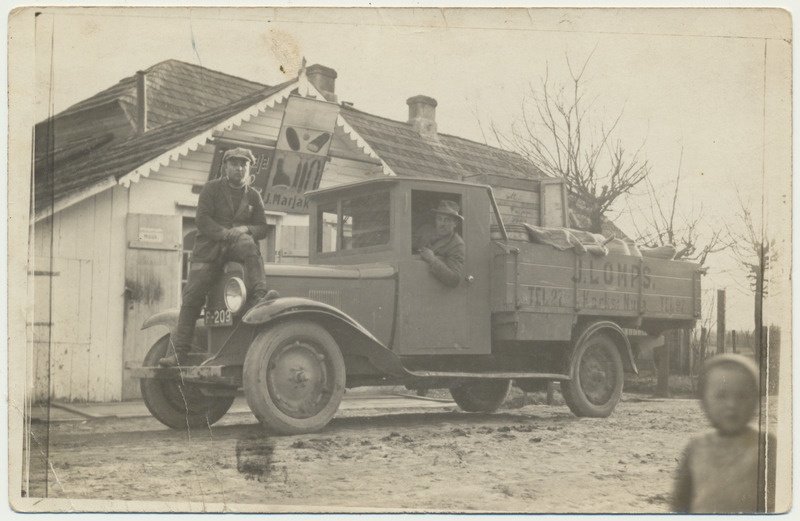foto, Karksi khk, Karksi-Nuia ettevõtja J. Lömpsi veoauto, Chevrolet?, u 1930