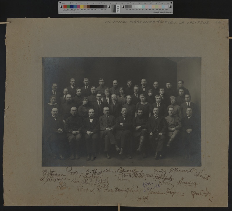 foto papil, Viljandi Maakonna Nõukogu ja Valitsus, sh maavanem Jüri Kaik (1920-1921), 1921 II, allkirjad