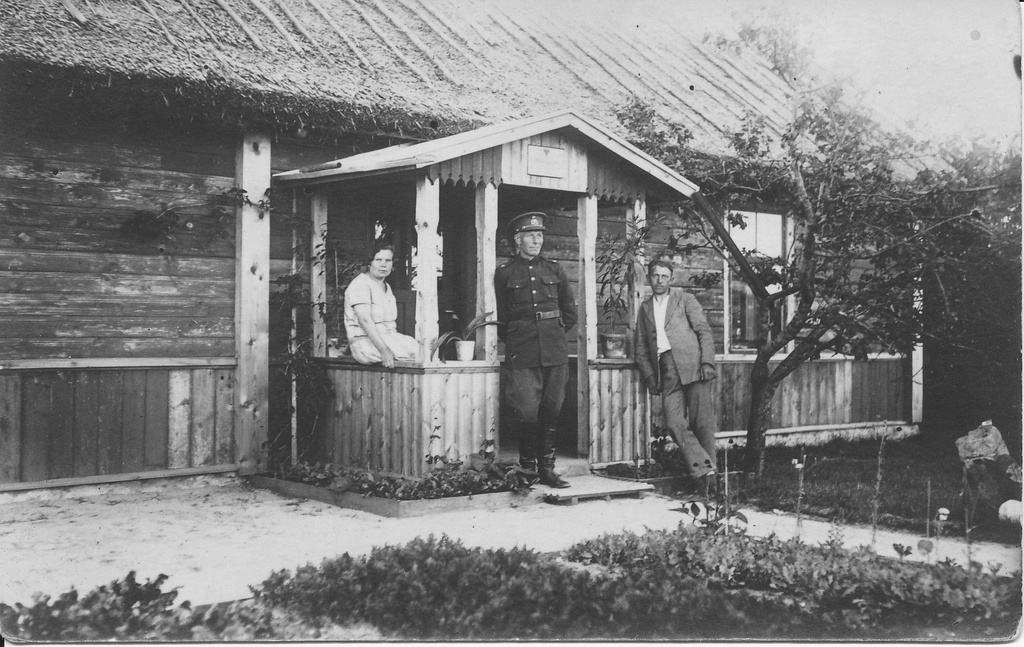 Vorms Border Guard Chief Jaan Freiwald and his wife Lehti