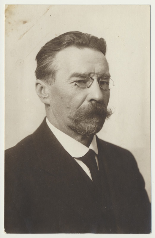 fotopostkaart, Karksi khk, August Kitzberg, u 1905, foto J&P Parikas (Tallinn)