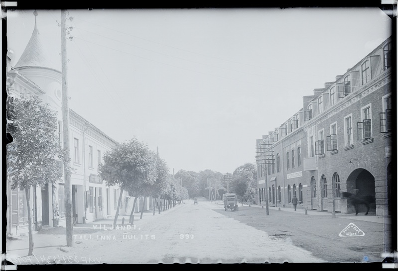fotonegatiiv, Viljandi, Tallinna tn algusosa (Tartu tn poolt Vaksali tn poole), u 1925, foto J. Riet