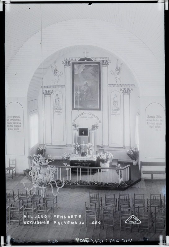 fotonegatiiv,  Viljandi, Tallinna ja Uus tn nurk, vennaste kogudus, palvemaja sisevaade, u 1923, foto J. Riet