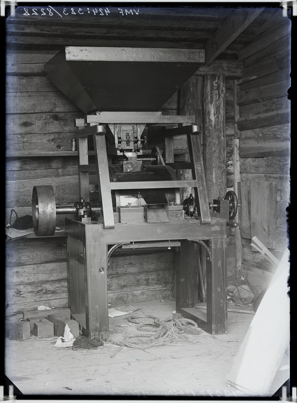 fotonegatiiv, Viljandi, veski (Ressari?) sisevaade 1912 foto J.Riet