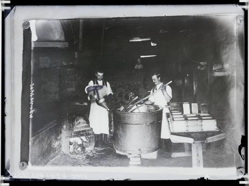 fotonegatiiv, Viljandi, väiketööstus, sisevaade, 1906, foto J.Riet