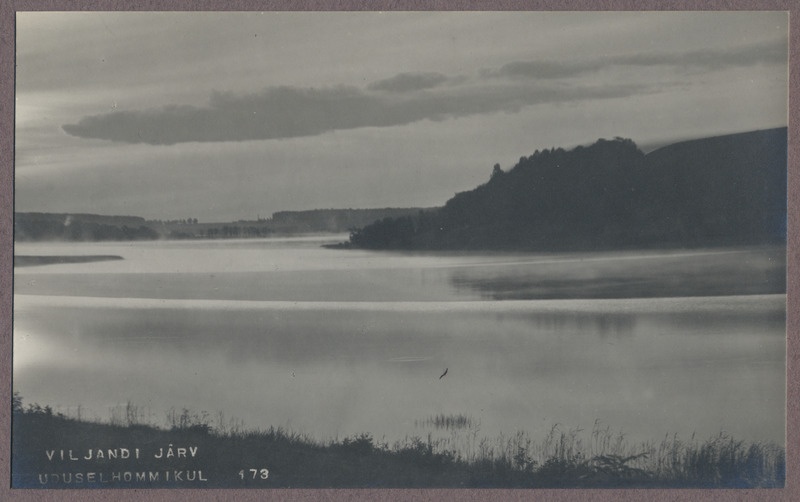 foto albumis, Viljandi, järv udusel hommikul, u 1920, foto J. Riet
