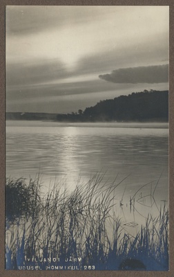 foto albumis, Viljandi, järv udusel hommikul, u 1915, foto J. Riet  duplicate photo