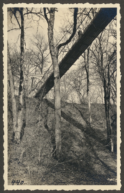 foto albumis, Viljandi, rippsild, vaade orust üles, u 1935, foto J. Riet