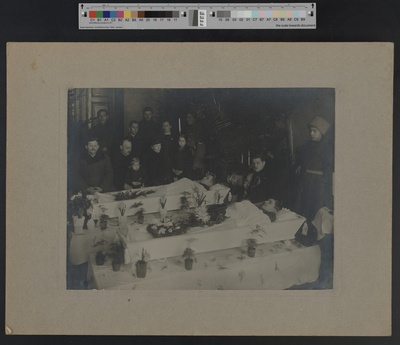 foto papil, Elmar Köönberg'i ja Hans Vasar'a matused, Viljandi, III 1919  duplicate photo