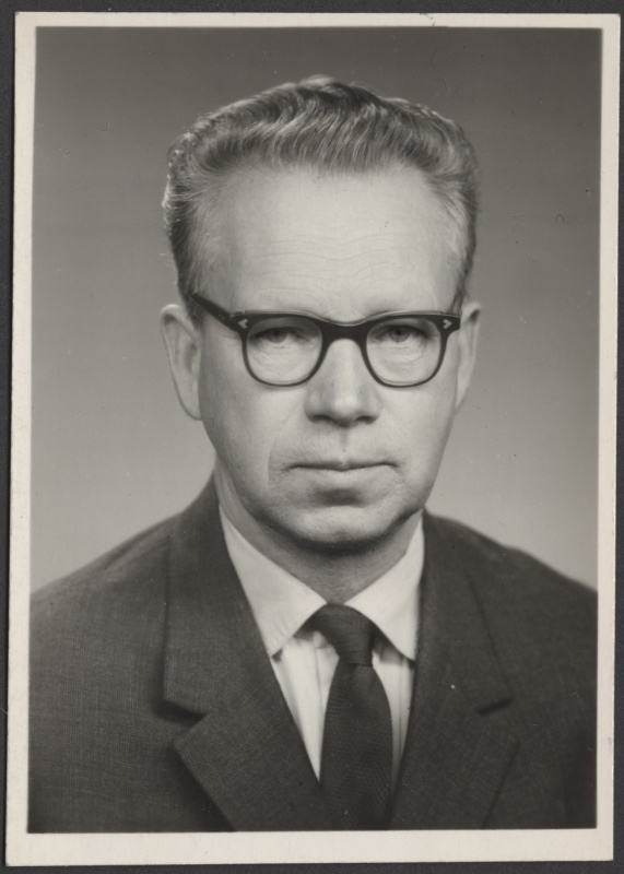 Skulptor Enn Roos