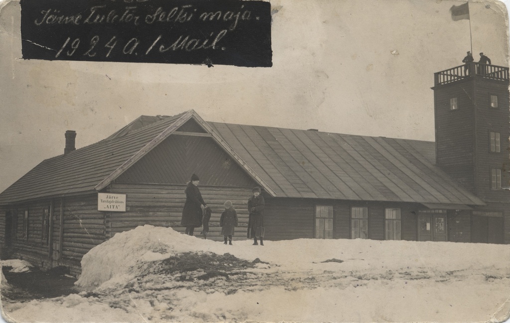 Lake Firebird. Company's house 1924