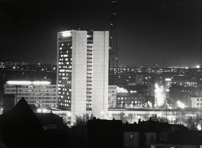Viru hotell. Öine vaade Toompealt. Arhitektid Henno Sepmann ja Mart Port  similar photo