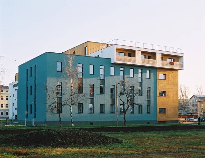 Sotsiaalelamu Põhja-Tallinnas Karjamaa 9. Arhitekt Rein Murula
