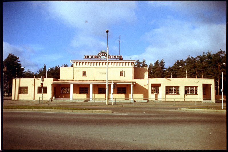 Pirita kino, Merivälja tee 3