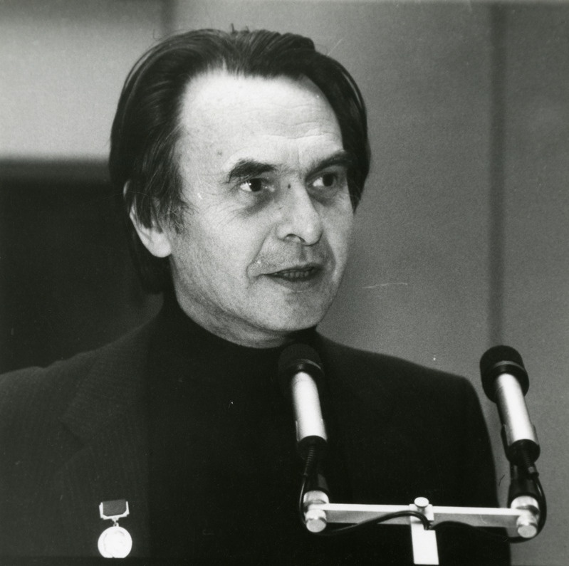 ENSV Arhitektide Liidu XIII kongress Ametiühingute Majas 19.-20. oktoober 1984. Fotod kongressil osalejatest