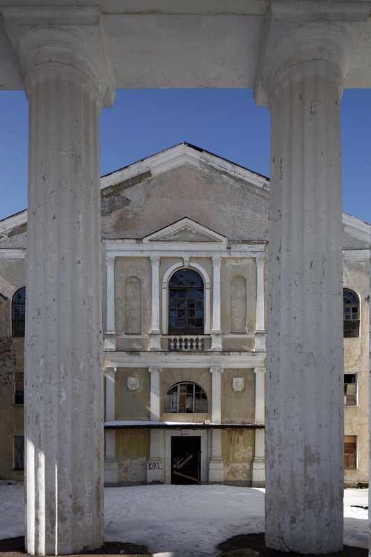 Vassili Gerassimovi nimelise klubi hoone Narvas Joala 8. Üleliiduline tüüpprojekt, arhitekt Konstantin Bartaševitš (ka: Bortaševitš)