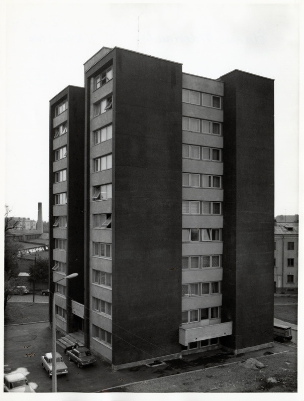 EKP funktsionäride korterelamu Tallinnas Virmalise 9. Arhitekt Paul Madalik