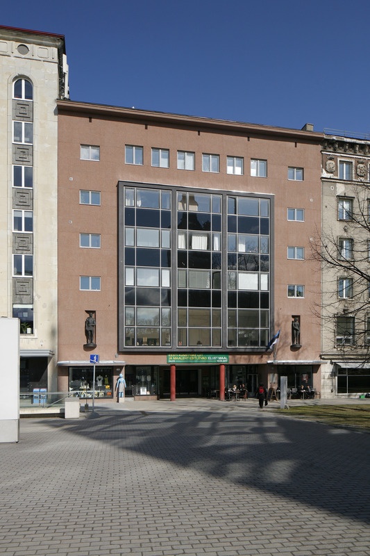 Tallinna Kunstihoone. Arhitektid Edgar Kuusik ja Anton Soans