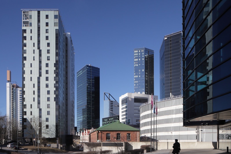 Tallinna ärikeskus. Maakri kvartal, kõrhooned piki Maakri tn