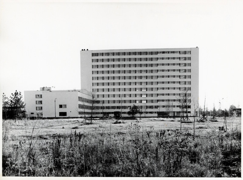 Vabariiklik Tallinna Sadama haigla ehk nn meremeeste haigla Paldiski mnt 68, arhitektid Paula Koido ja Helje-Reet Aurik