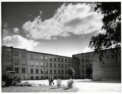 Eelkoolikasvatuse Pedagoogiline kool, hilisem Tallinna Ülikooli Pedagoogiline Seminar Tallinnas Räägu 49  similar photo