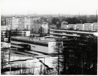 Mustamäe: 43. keskkool, hilisem Tallinna Tehnikagümnaasium Sõpruse pst 187  similar photo