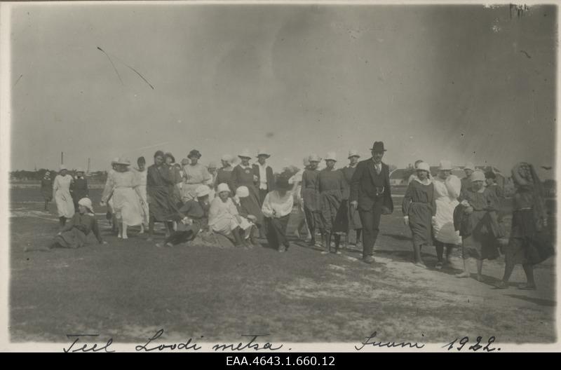 Tour group of Pärnu city girls at the real Gymnasium in Saaremaa
