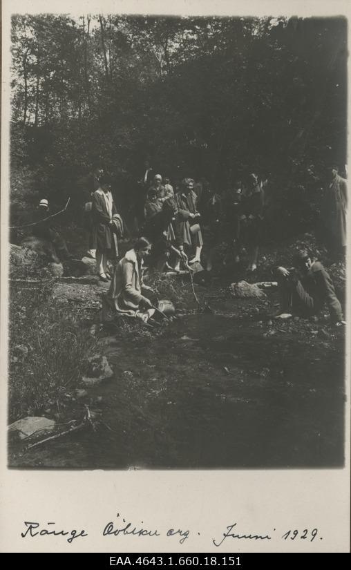 Tour group of Pärnu Girls Gymnasium in Rõuge Ööbikuorus