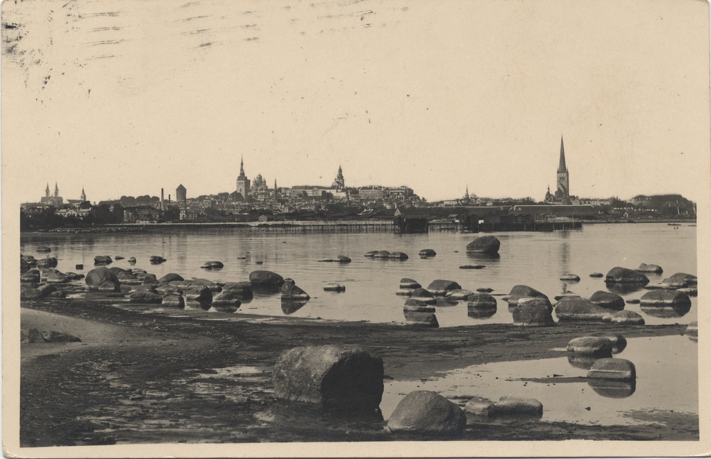Tallinn : view of Cadriorust = view of Cadriorinent.