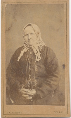 Hans Eineri naise ema Kai Stellmacher  duplicate photo