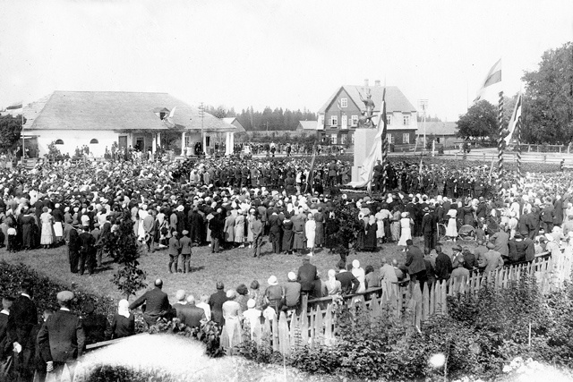 Opening of the memory pillar of the War of Independence