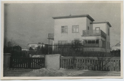 Tallinn, individuaalelamu Kloostrimetsa teel  duplicate photo