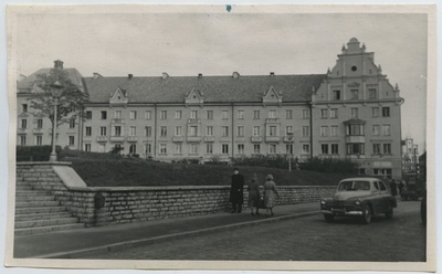 Tallinn, Niguliste tn. 10  similar photo