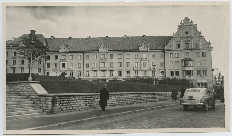 Tallinn, Niguliste tn. 10