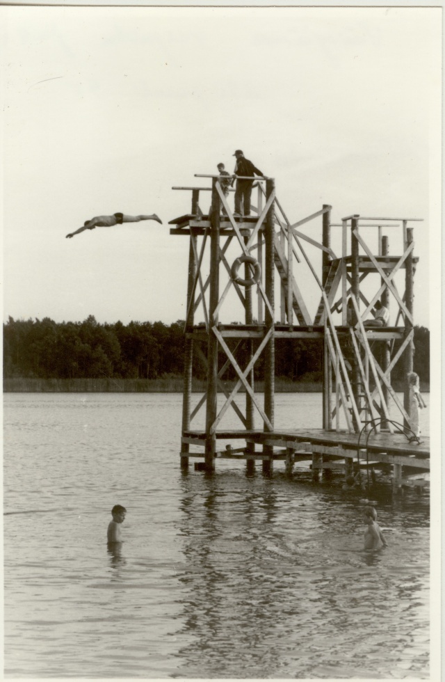 2 photos of Väinjärve veepidu 1995
