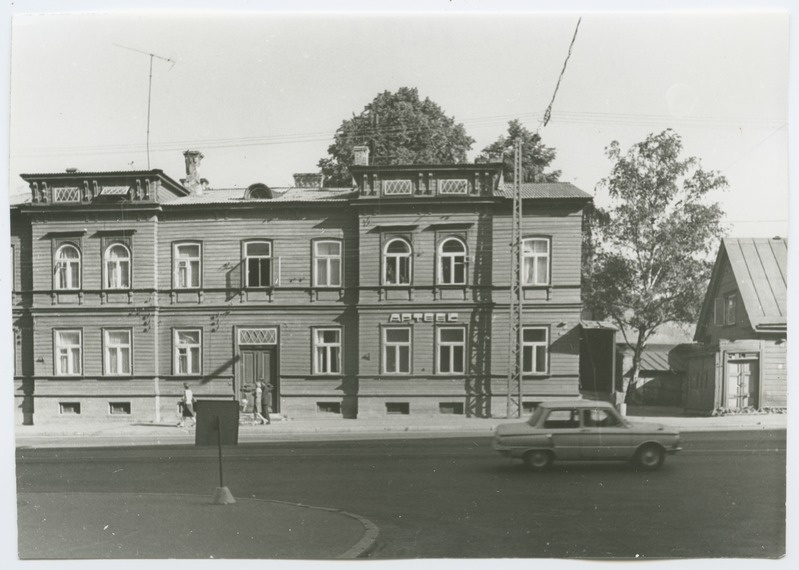 Tallinn. Apteek Pärnu mnt 31