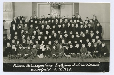 Grupipilt. Nõmme Rahukoguduse lastejumalateenistusest osavõtjad. 6. 03. 1938. a  duplicate photo