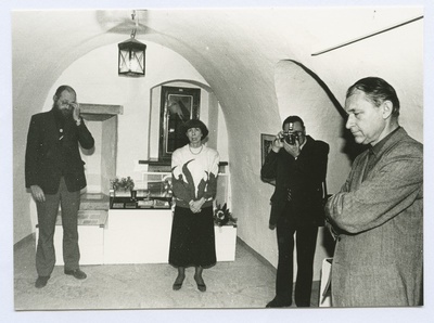 EFK 70. aastapäeva juubelinäituse avamine Raevanglas  duplicate photo