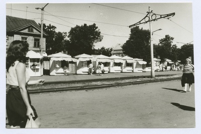 Tallinn. Vaade putkadele Balti jaama taga, trammitee ja Kopli tn. vahel  duplicate photo