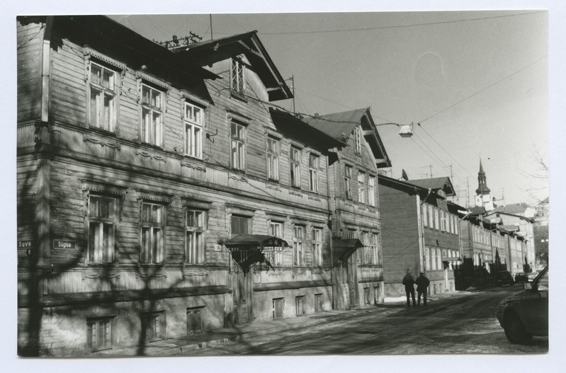 Fotod. Pelgulinna, Kalamaja, Kopli vaated.