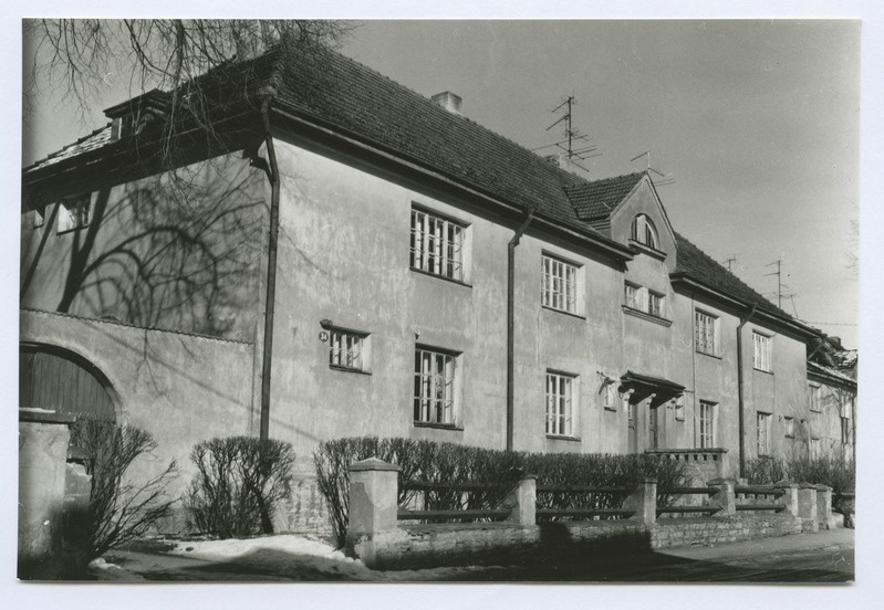 Fotod. Pelgulinna, Kalamaja, Kopli vaated.