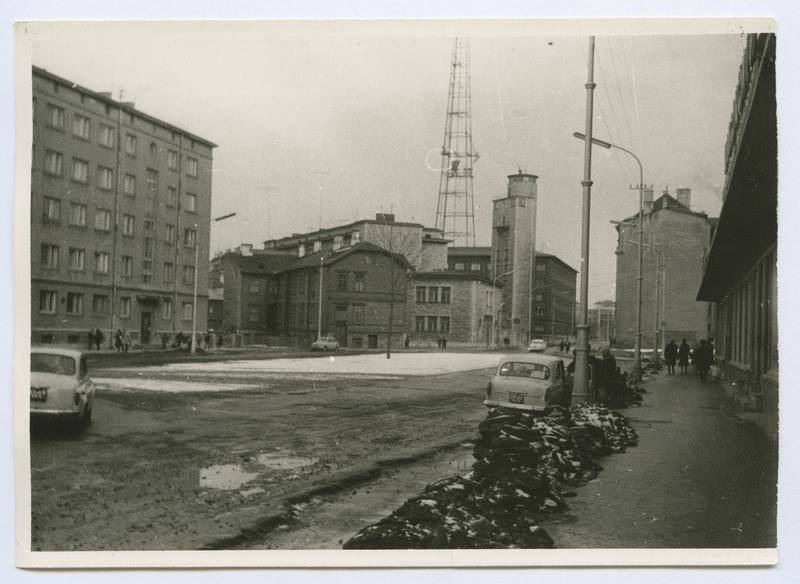 Lomonossovi tn (tänapäeval Gonsiori tn), Tallinn
