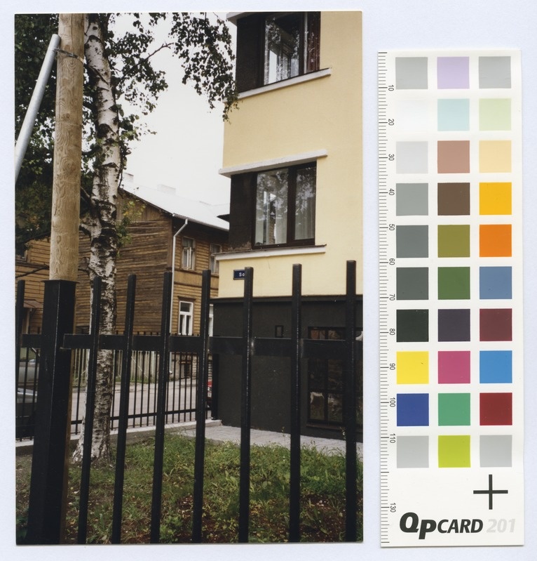 Soo ja Vana-Kalamaja nurk. Kivi ja puitelamud.