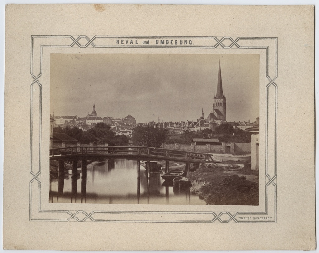 Tallinn, view from the Admirality Channel, Toomkirik on the left, on the right of the Oleviste Church.Series "Reval und Umgebung".