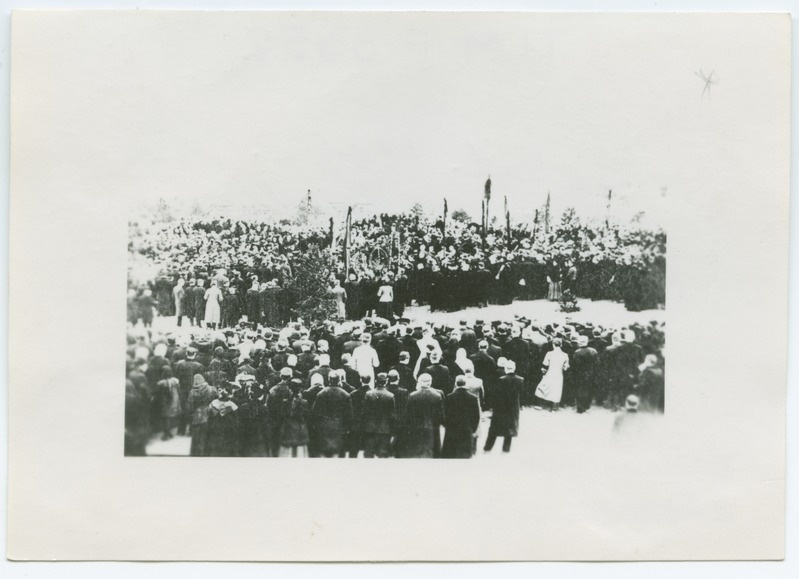 16.10.1905 ohvrite matus Rahumäe kalmistul.