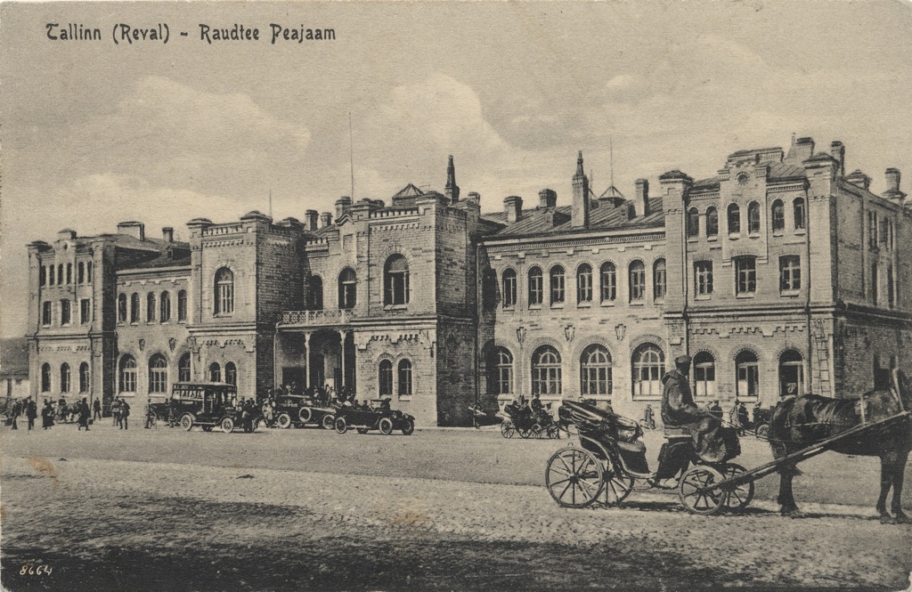 Tallinn (Reval) : Railway Main