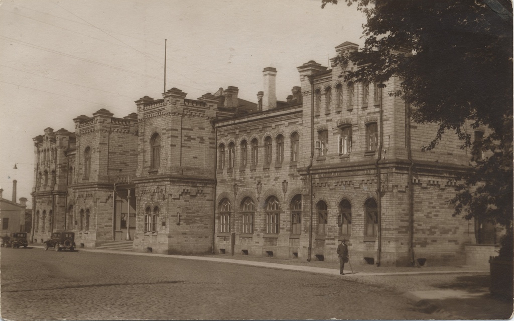 Estonia-tallinn. : Estonia : the Baltic Station